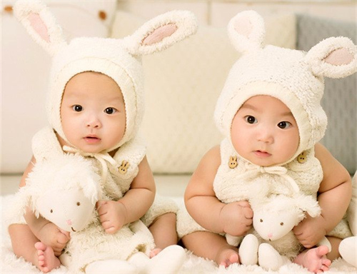 连云港供卵试管助孕双胞胎-做试管婴儿生双胞胎的几率有多大？做试管婴儿生双胞胎的几率III≠100%。